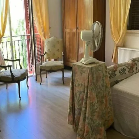 Apartamento For 7 People Saint-Raphaël